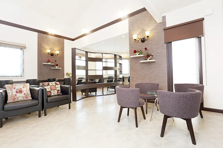 広々とした待合室